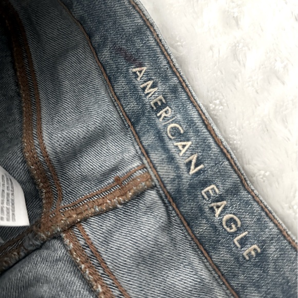 AE High Rise Denim Mom Shorts Distressed - Picture 6 of 14